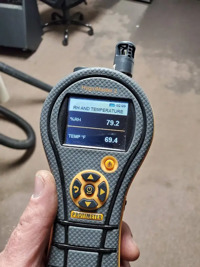 Moisture meter humidity assessment for Mold Remediation & Removal in Virginia Beach